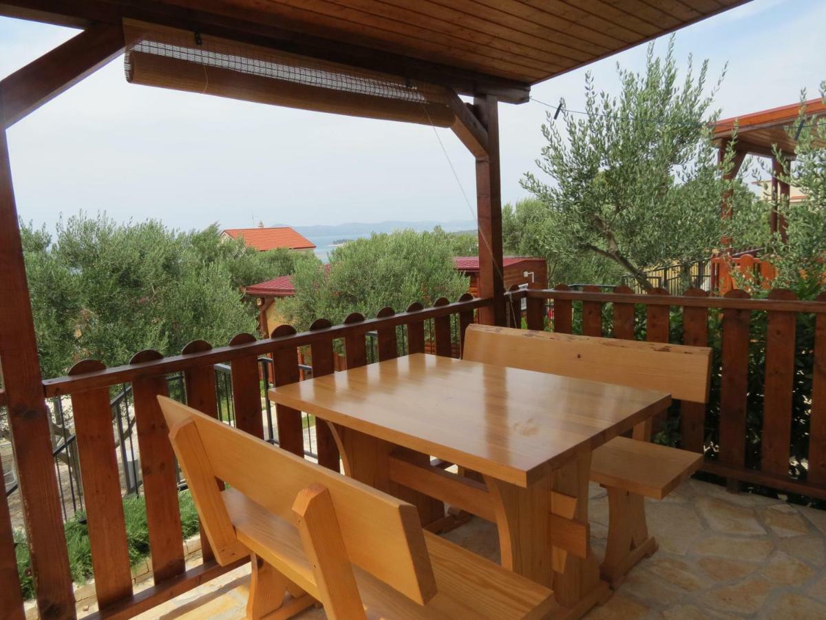 Campsite Kaya Pakoštane Zewnętrze zdjęcie