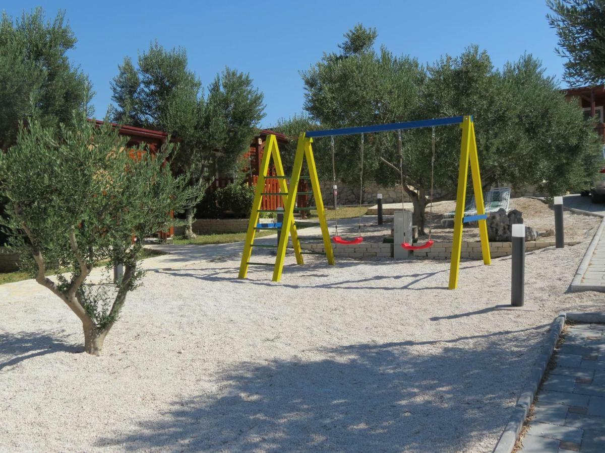 Campsite Kaya Pakoštane Zewnętrze zdjęcie